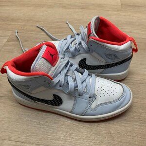 Air Jordan 1 Mid GS Half Blue unisex youth shoes Size 2Y kids shoes 640737-400